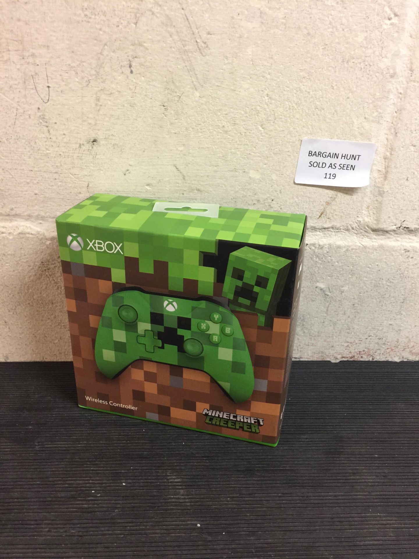 Official Xbox Wireless Minecraft Creeper Controller