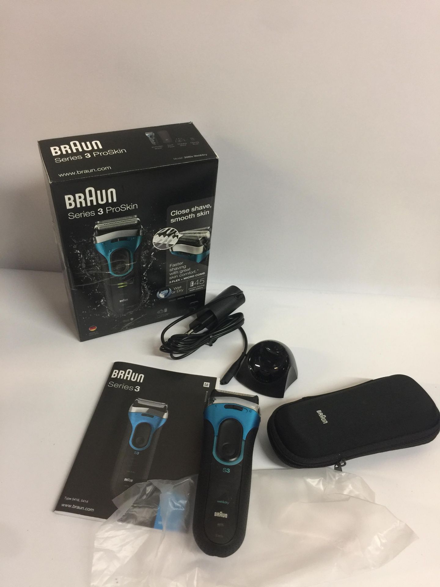 Braun Series 3 ProSkin Electric Shaver, Wet and Dry Electric Razor