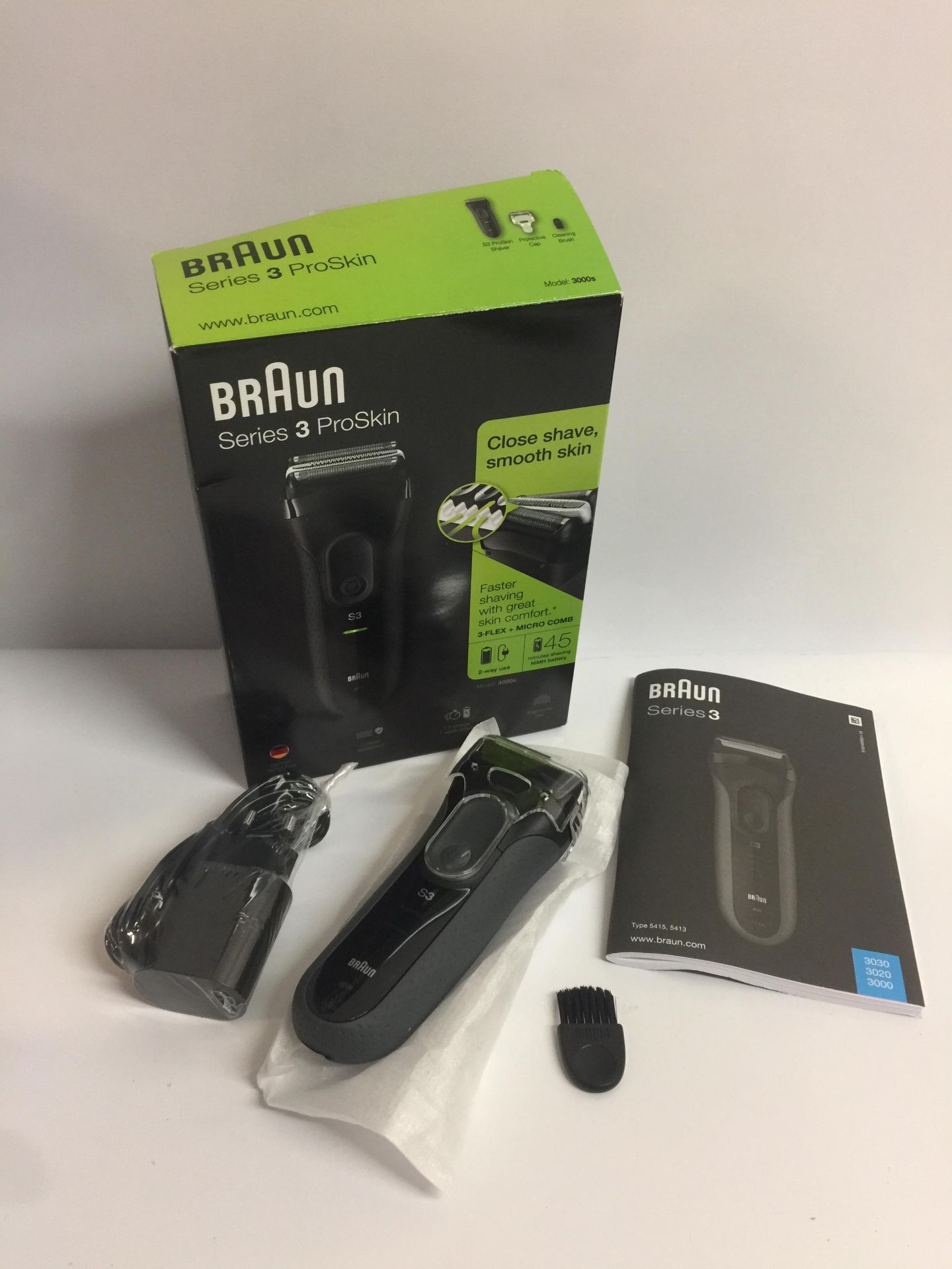 Braun Series 3 ProSkin Electric Shaver