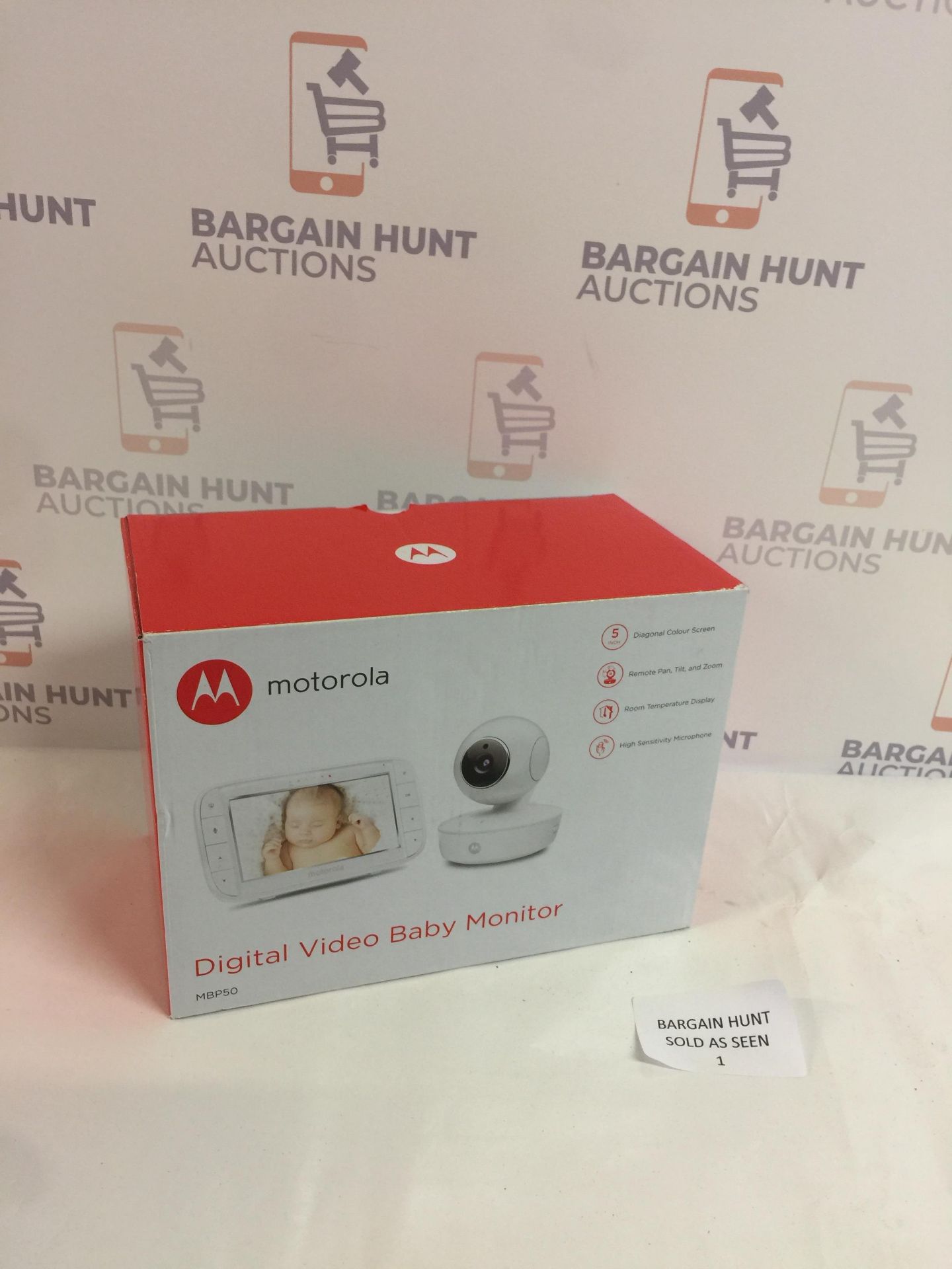 Motorola MBP50 Video Baby Monitor 5" with Infared Night Vision & Temp Display RRP £134.99