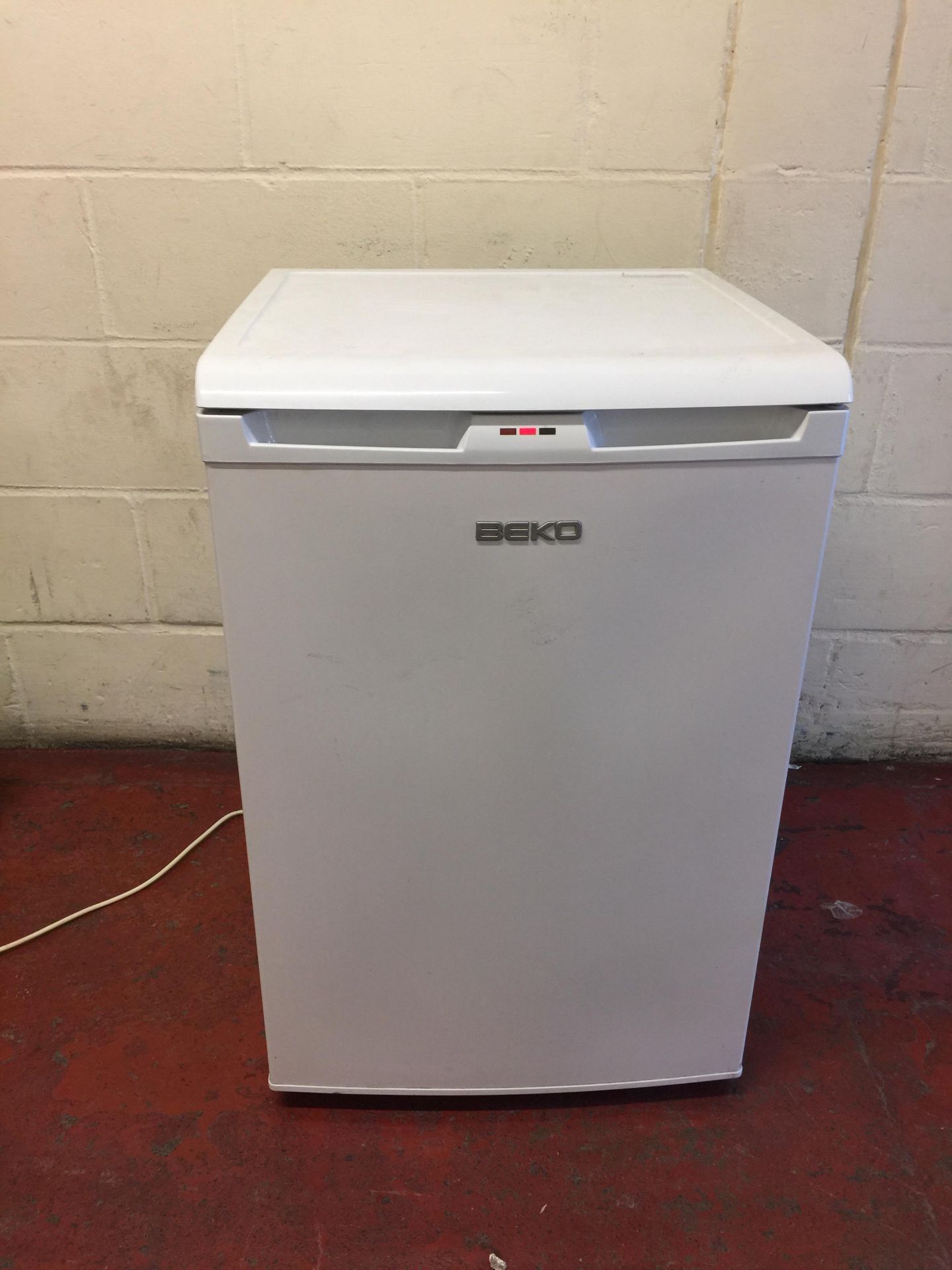 Beko ZA630W Undercounter Freezer, 3.6 cuft Capacity, 55cm, Fast Freeze Switch, White