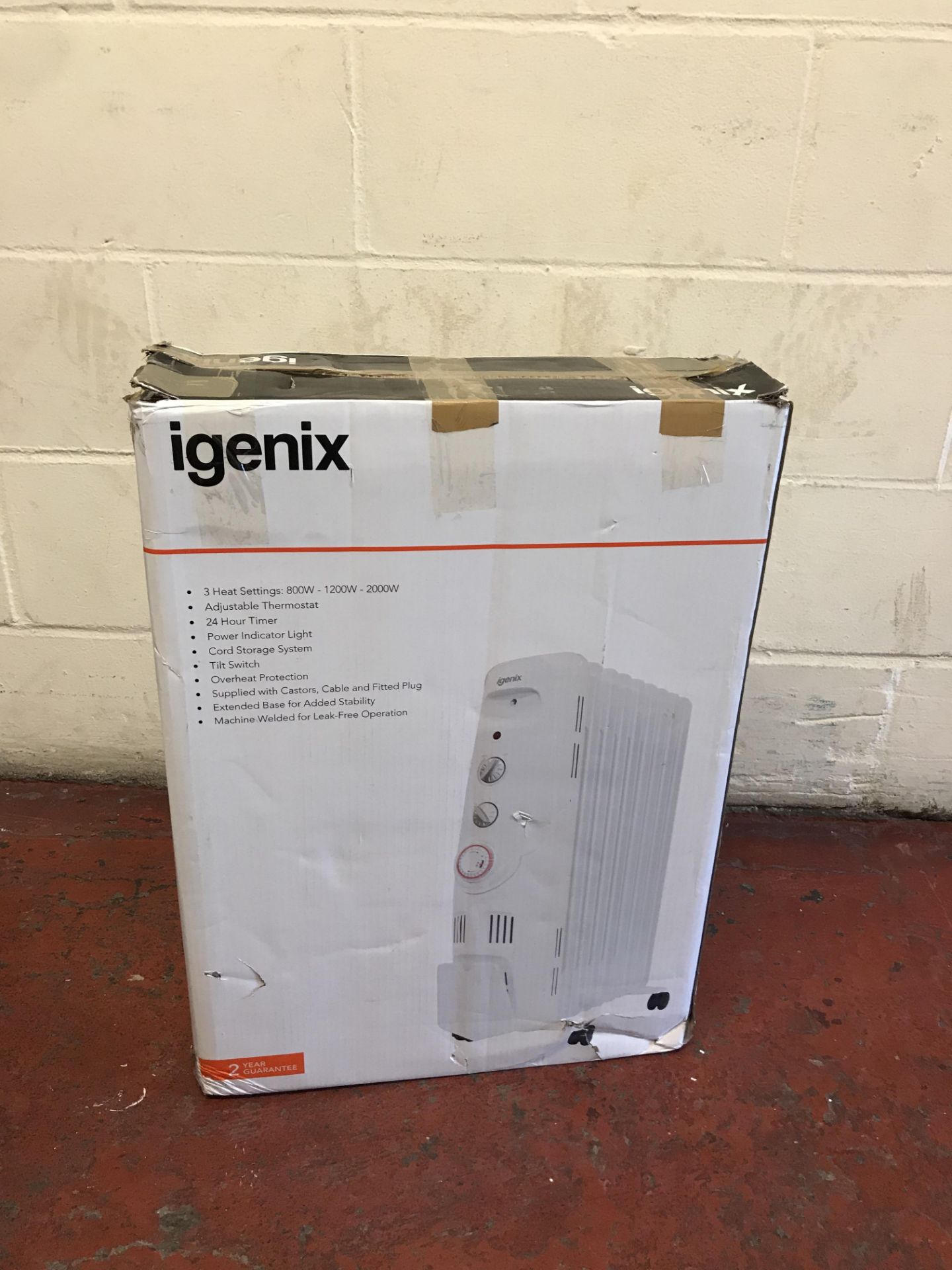 Igenix IG2605 2KW Oil Filled Radiator 9 Fin 24hr Timer