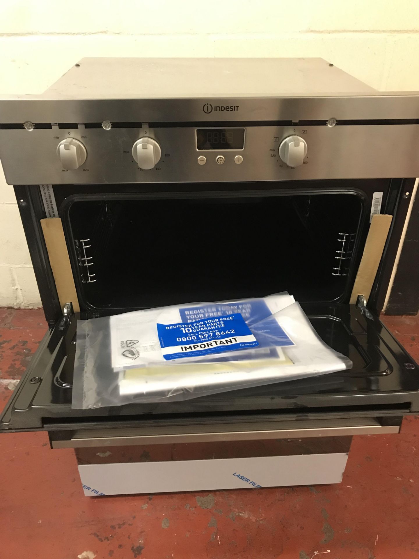 Indesit FIMD 23 IX S Built-in Oven - Stainless Steel - Image 3 of 5