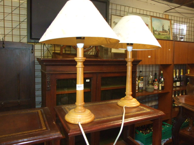 PAIR TABLE LAMPS