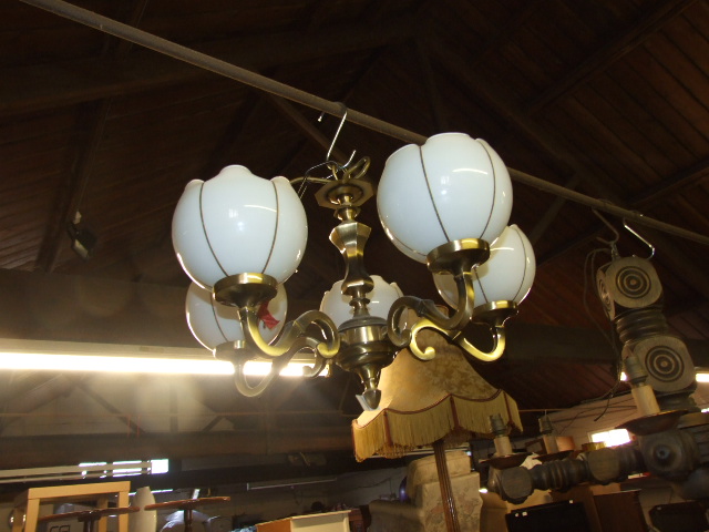 BRASS CEILING LIGHT