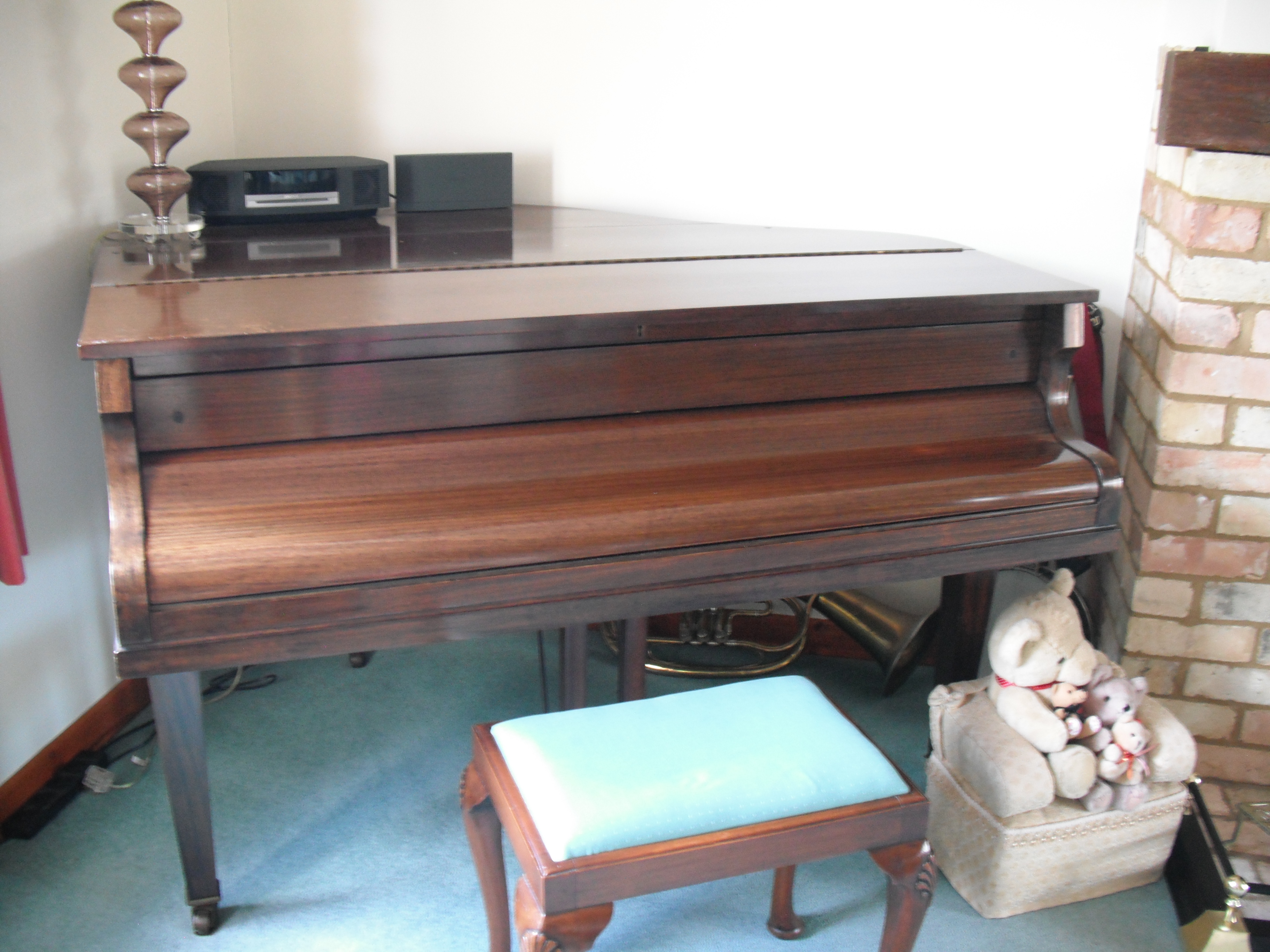 SCHUMANN BABY GRAND PIANO ( FREE DELIVERY 50 MILE RADIUS OF DOWNHAM MKT TO DOOR STEP ONLY ) - Image 2 of 3