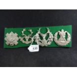 MILITARY CAP BADGES INCL HIGHLAND LIGHT INFANTRY (LUGS), SEAFORTH HIGHLANDERS (LUGS),