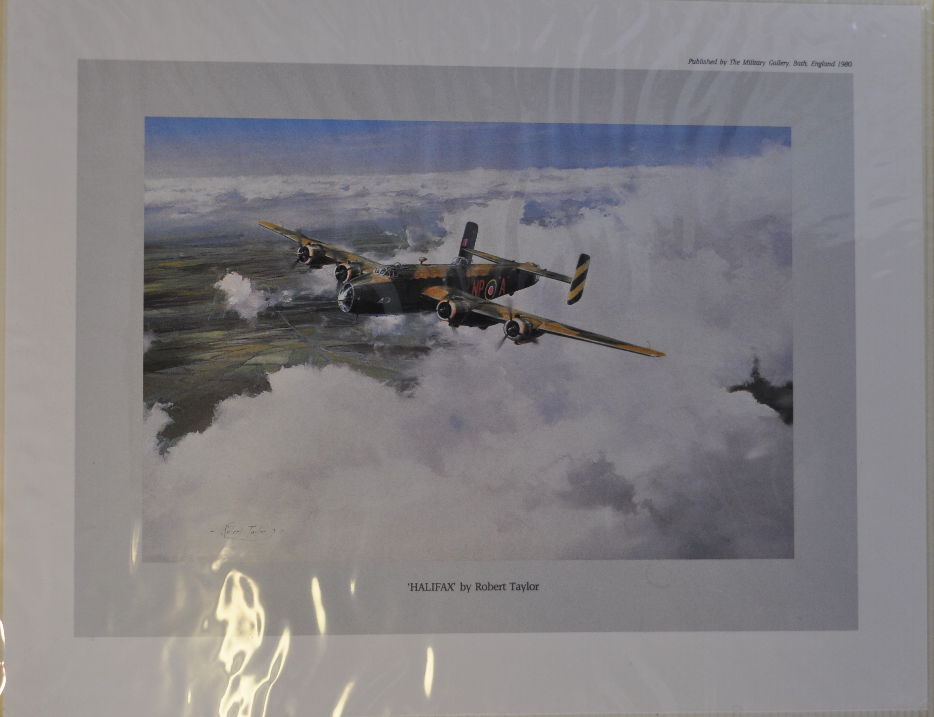 RAF WW2 BOMBER COMMAND AIRCREW HAND SIGNED PROFILE COLLECTION - MOUNTED IN ITS OWN PRESENTATION - Image 3 of 7