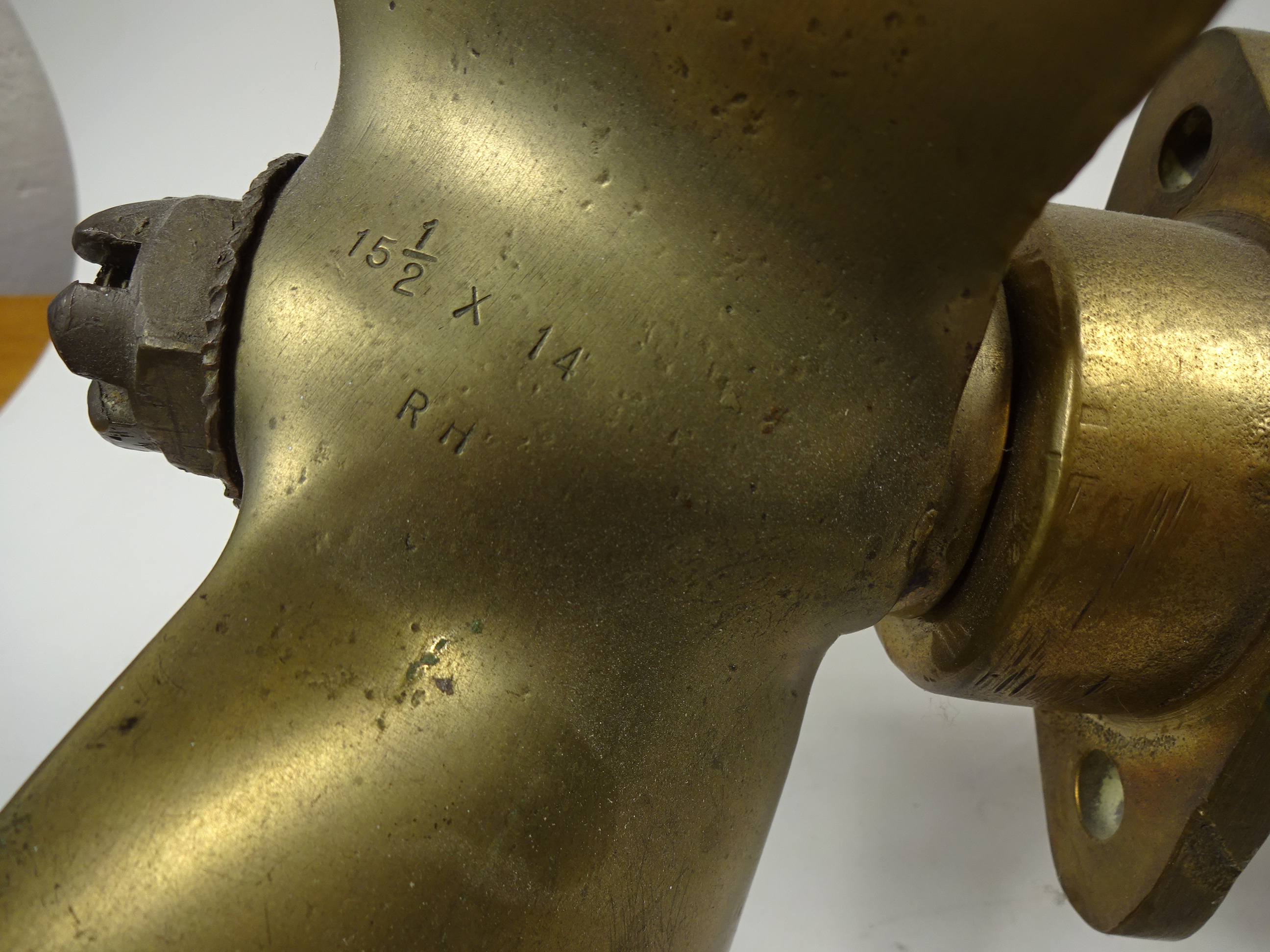 A BRASS PROPELLER MARKED S. - Image 4 of 4