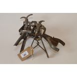 4 VINTAGE SCISSOR TYPE MOLE TRAPS