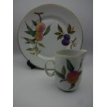 ROYAL WORCESTER EVESHAM 55+ PIECE DINNER SERVICE