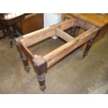 VICTORIAN TABLE BASE