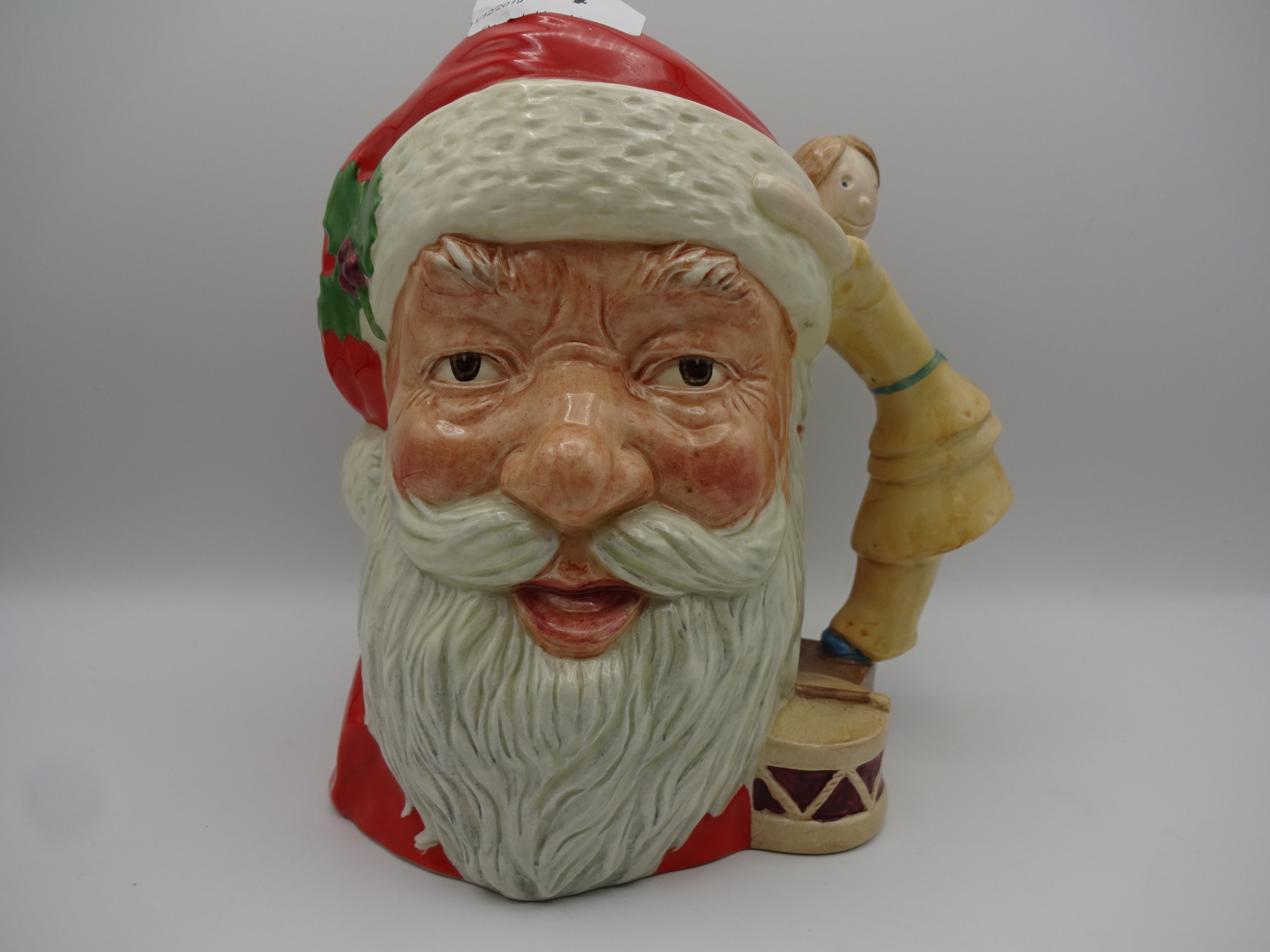 ROYAL DOULTON SANTA CLAUS CHARACTER JUG 6668