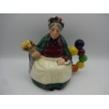 ROYAL DOULTON CHARACTER TEAPOT 'THE OLD BALLOON SELLER' D 6855