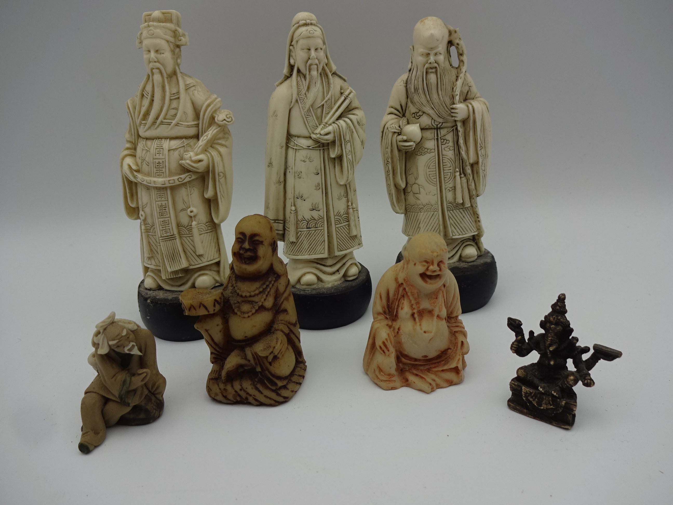 7 ORIENTAL FIGURES