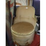 BEDROOM CHAIR FOR REUPHOLSTERY