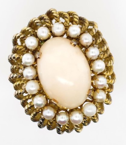 14ct yellow gold, coral and pearl ring - Image 5 of 5