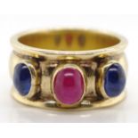 9ct yellow gold ring set with rubies and sapphires