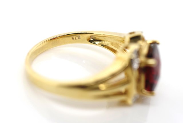 Garnet and diamond set 9ct yellow gold ring - Bild 5 aus 6