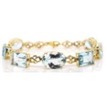 Natural aquamarine and 18ct gold bracelet