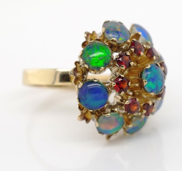 Opal triplet and garnet set gold cocktail ring - Bild 2 aus 5