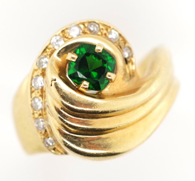 18ct gold, diamond and greenstone ring - Bild 2 aus 4