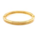 9ct yellow gold bangle