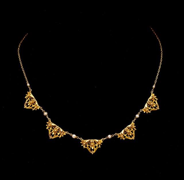 Antique French 18ct yellow gold necklace