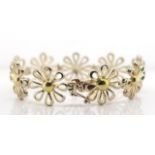 Sterling silver daisy link bracelet