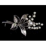 Art deco palladium, diamond and pearl brooch