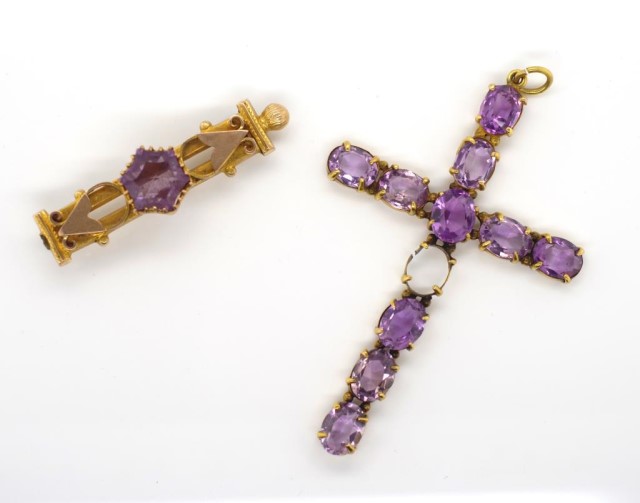 Two antique 9ct gold and amethyst pieces