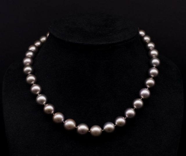 Tahitian "silver" pearl necklace - Image 3 of 4