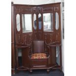 Early 20th century corner unit