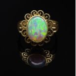 14ct yellow gold and opal ring