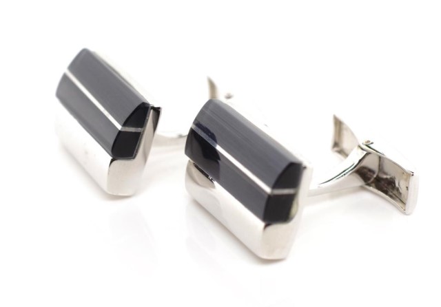 Rhodium sterling silver and onyx cufflinks - Image 2 of 3