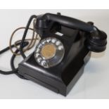 Vintage PMG 300 black Bakelite telephone