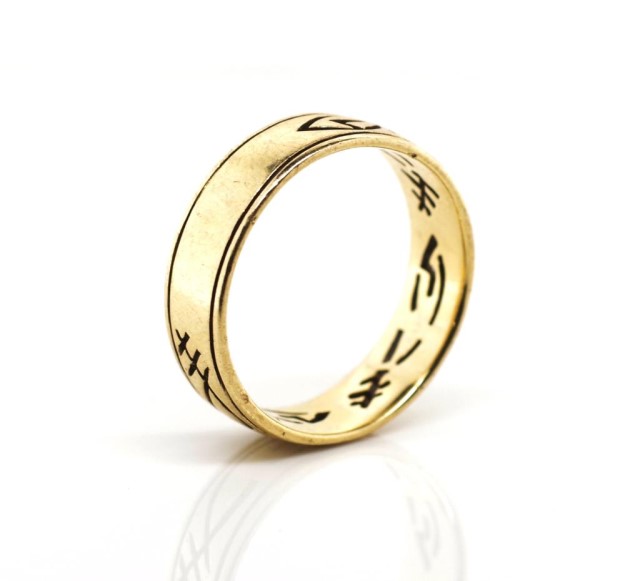 9ct yellow gold ring - Image 2 of 2