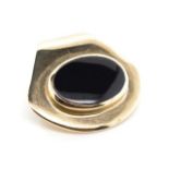 Onyx and 9ct yellow gold enhancer
