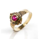 Antique 14ct yellow gold and ruby ring