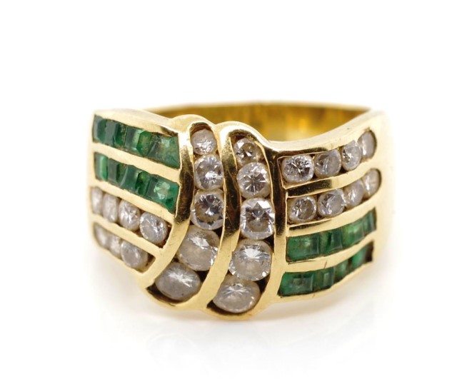 Emerald and diamond set 18ct yellow gold ring