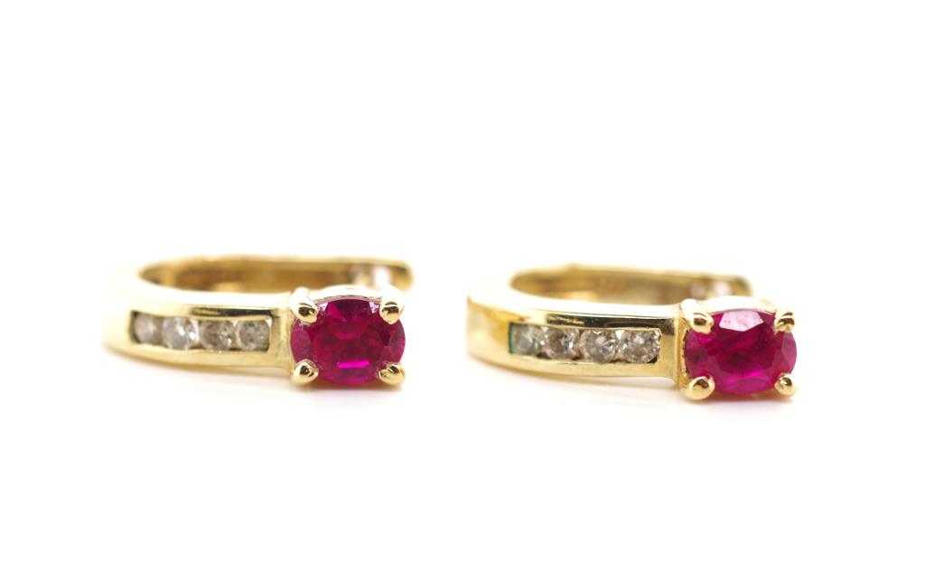 Diamond and pink topaz set 9ct gold earrings - Image 2 of 4