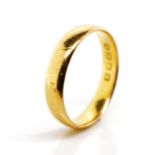 Late Victorian 22ct yellow gold ring