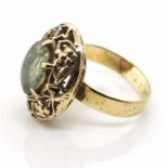 9ct gold and simulant ring