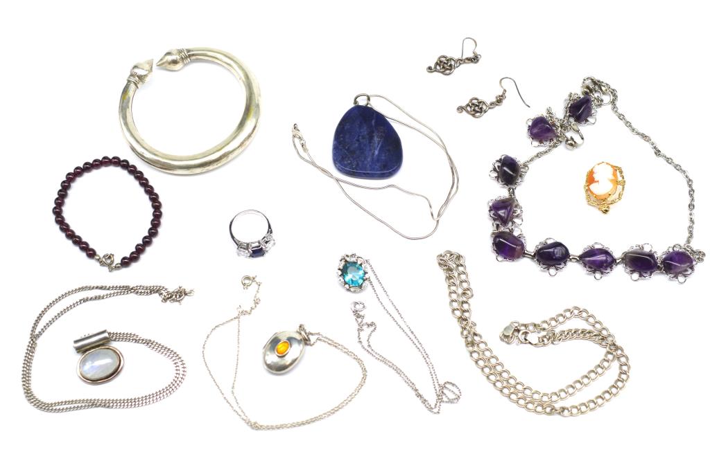 A group of silver and other jewellery