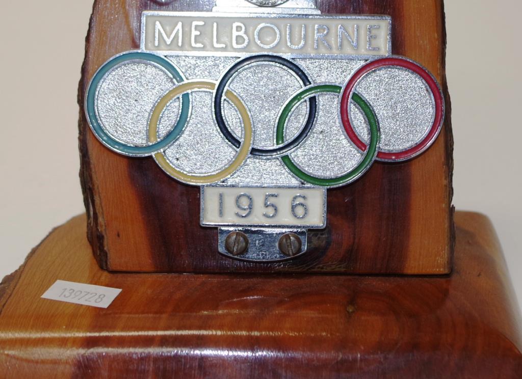 Olympic 1956 car badge - Image 4 of 6