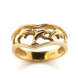 9ct yellow gold dolphin ring