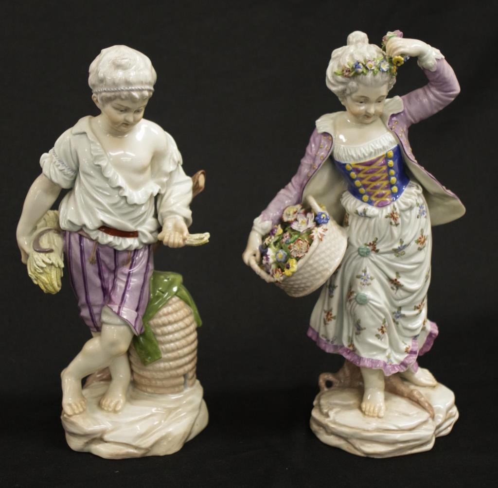 Pair Continental ceramic figures