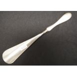 George V sterling silver handled shoe horn