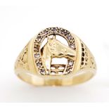 9ct yellow gold horse and shoe ring