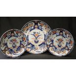 Three early Japanese imari display plates